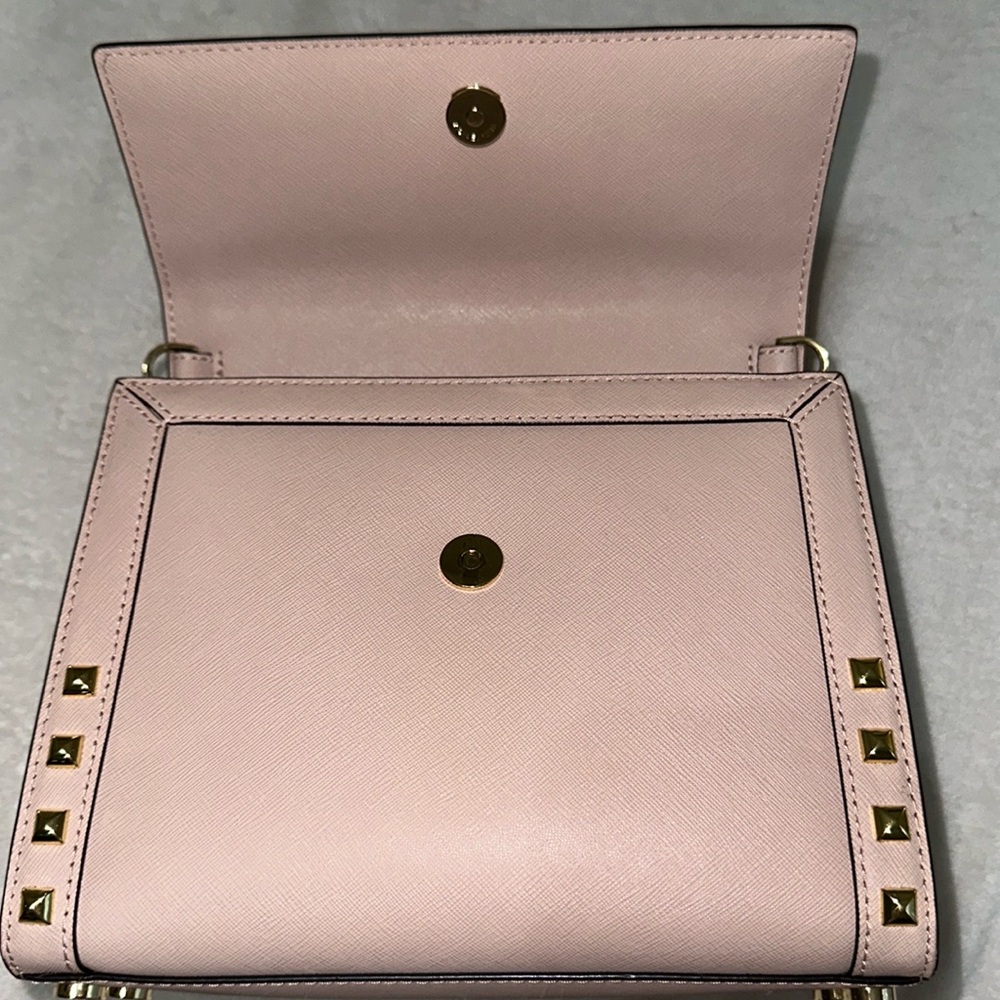 🌟Michael Kors🌟 studded handbag pink - Picture 9 of 15